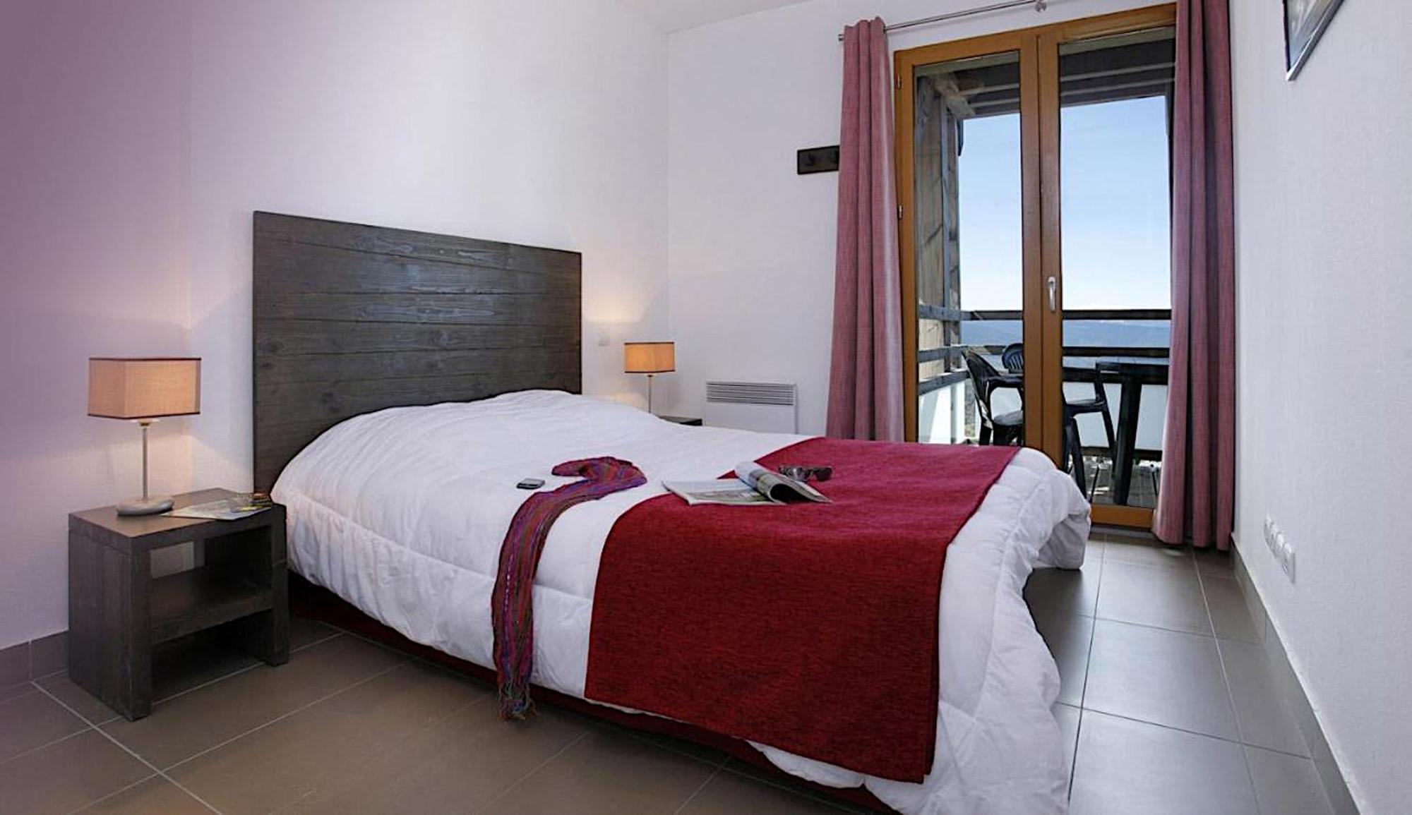Font-Romeu-Odeillo-Via Residence Le Pic De L'Ours מראה חיצוני תמונה